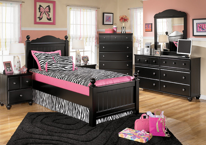 Jaidyn Twin Poster Bed,Furniture Land